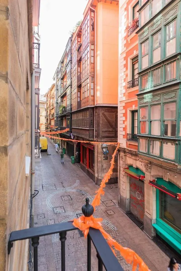 Bilbao Chic Barrena Old Town Apartment 0*,