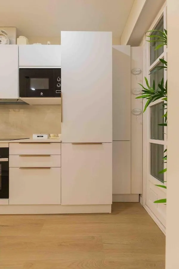 Bilbao Chic Barrena Old Town Apartment